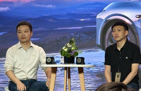 何小鹏谈小米YU7：竞争催生创新，G7以科技重新定义家用SUV